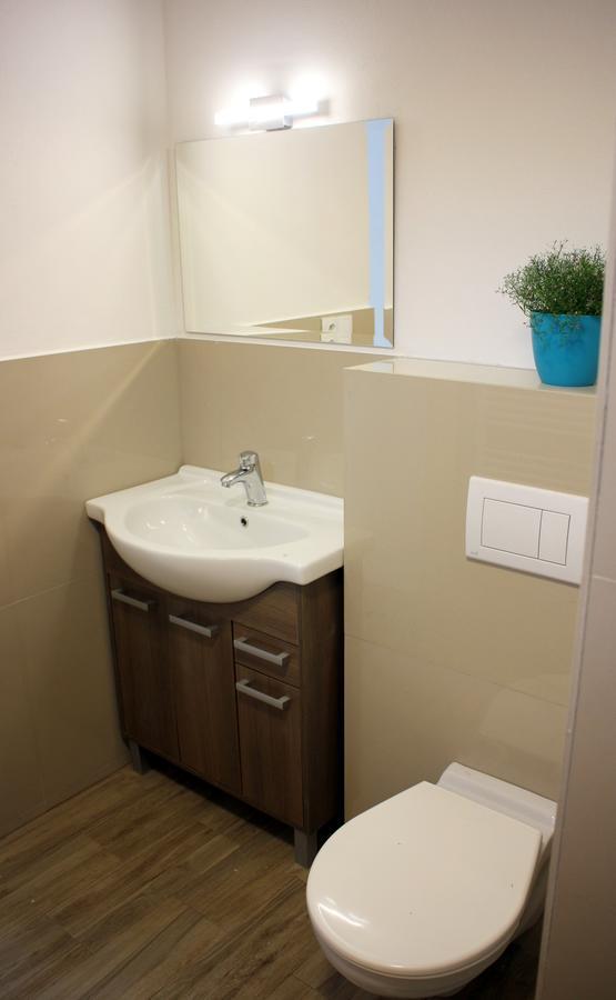Apartmanovy Dom Maria บันสกา ชีอาว์นีซา ภายนอก รูปภาพ
