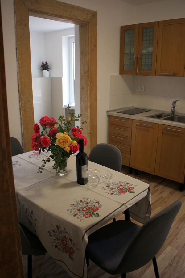 Apartmanovy Dom Maria บันสกา ชีอาว์นีซา ภายนอก รูปภาพ